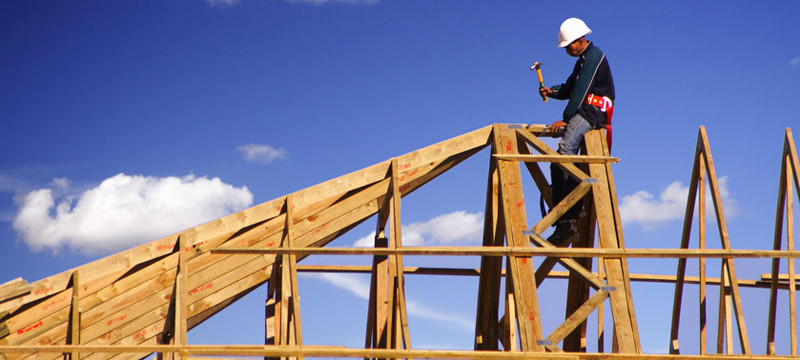 Dachdecker in Hannover bei der Arbeit